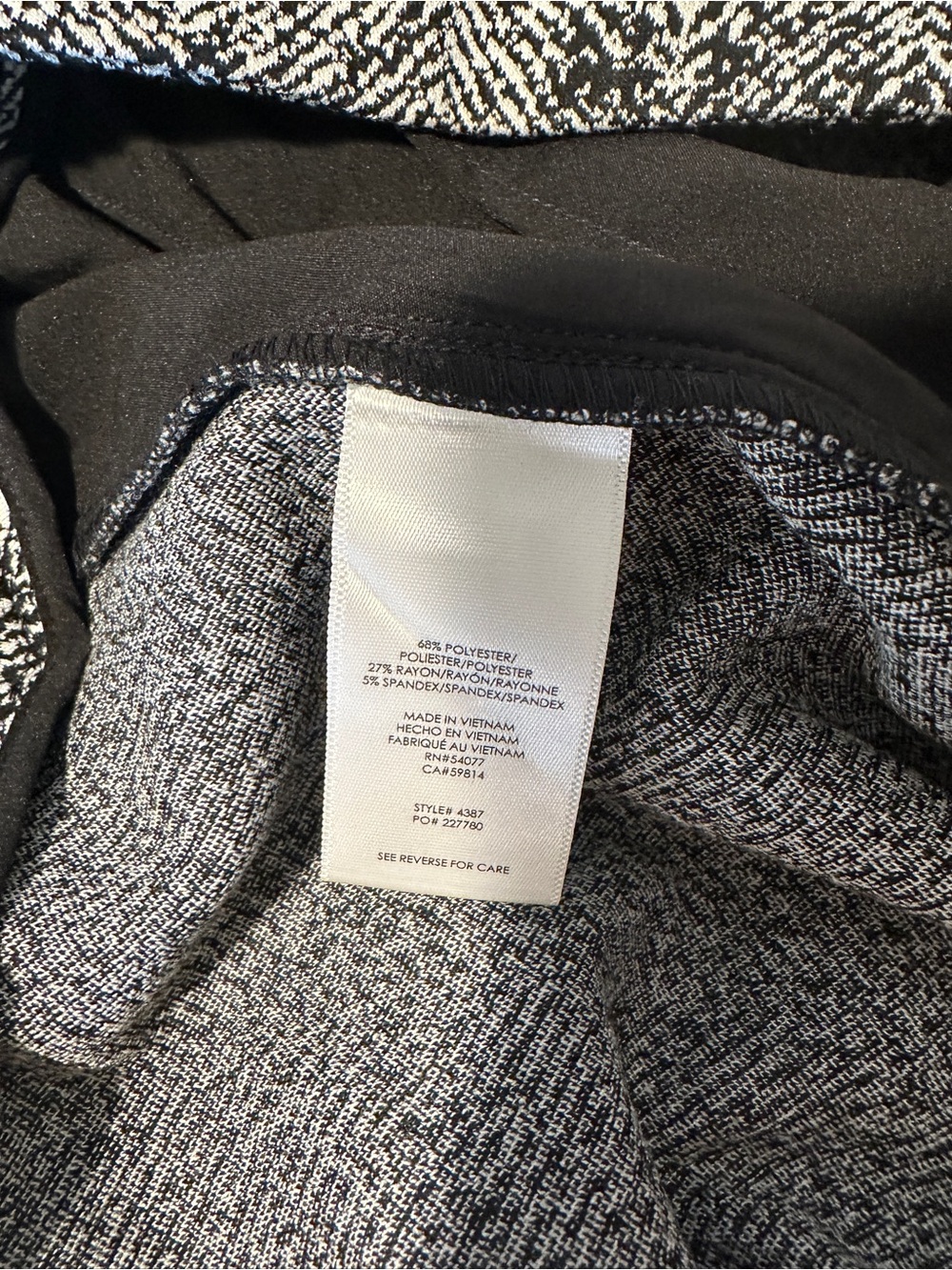 CAbi Agent Skirt Style #4387 - Picture 4 of 4